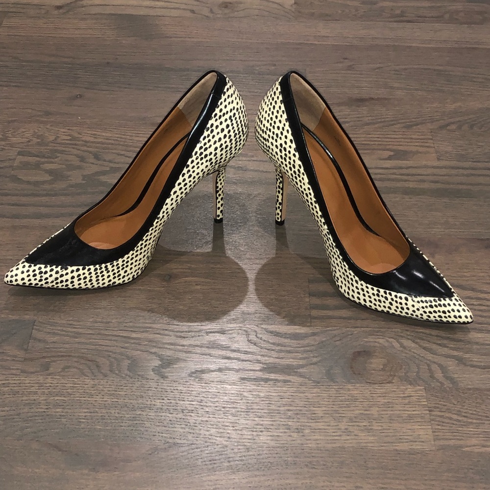 Rachel Roy polka dot black and white pumps
